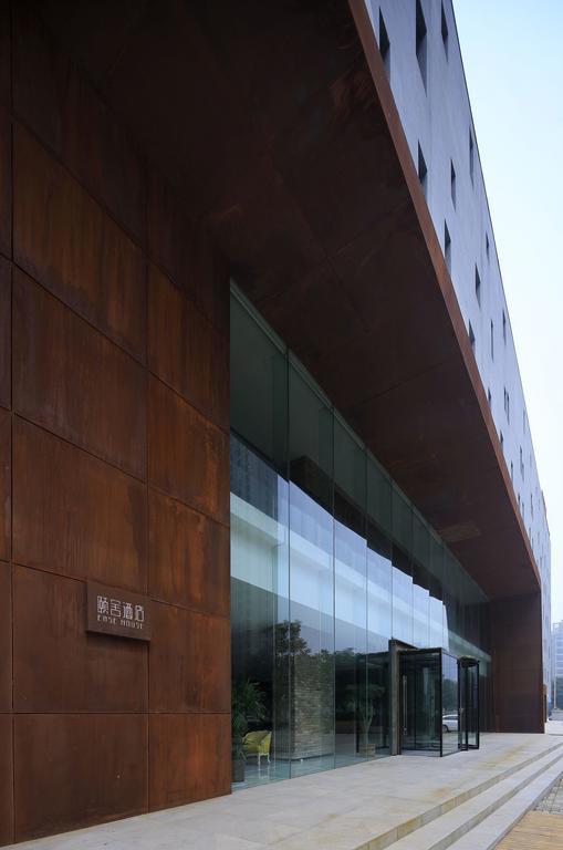 Отель Ease House Luoyang Лоян Экстерьер фото
